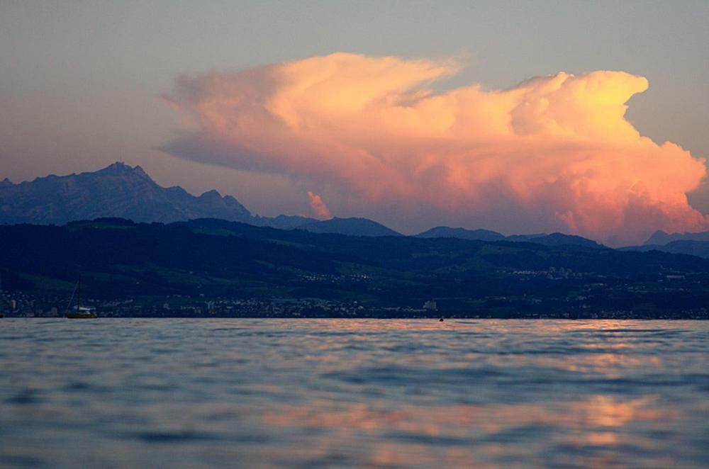 Zum Seglerhafen - Ferienappartement Kressbronn am Bodensee Luaran gambar